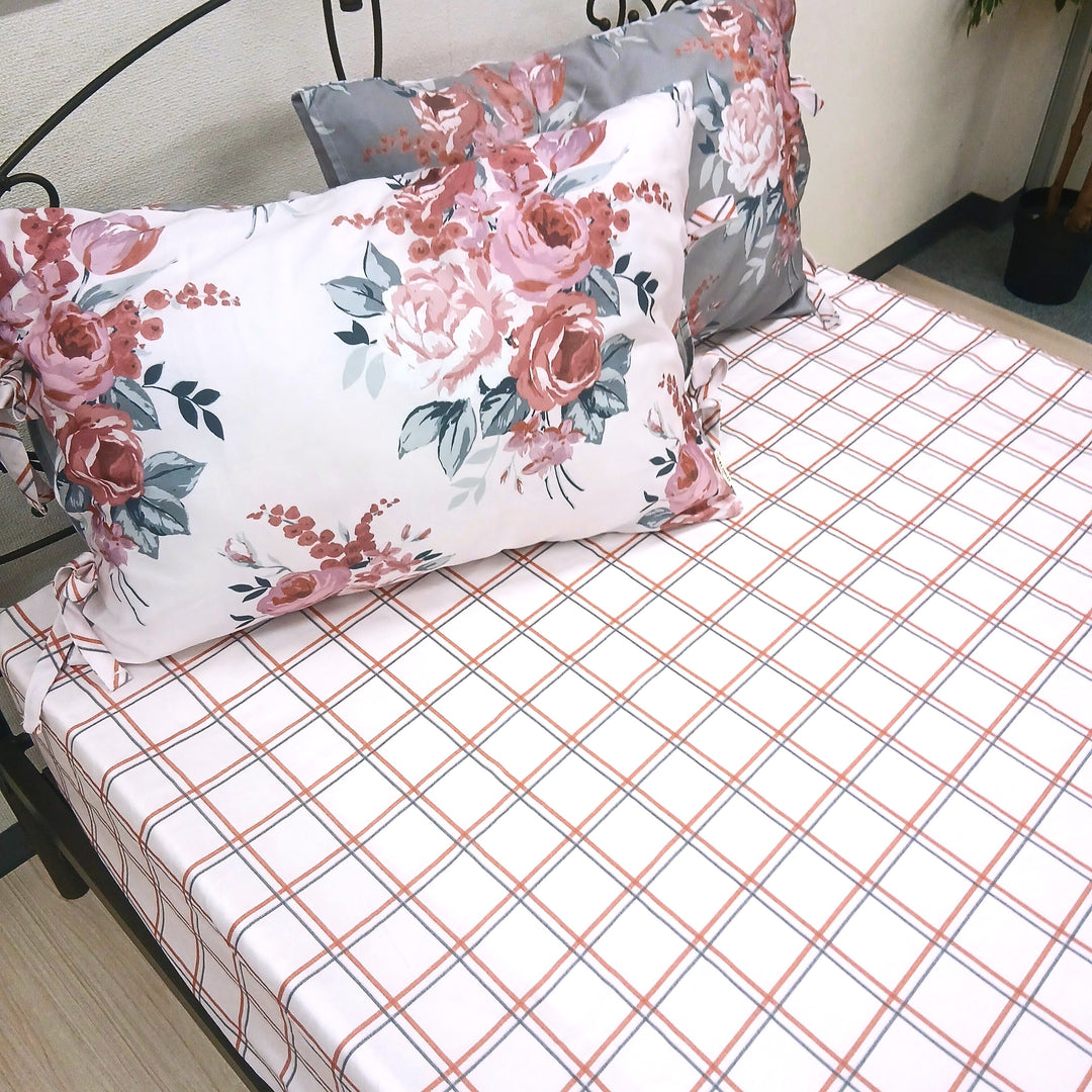 【LAURA ASHLEY】チスウィック　フィッティドシーツ　セミダブル　120cm X 200cm（メーカー希望小売価格￥18.700税込）