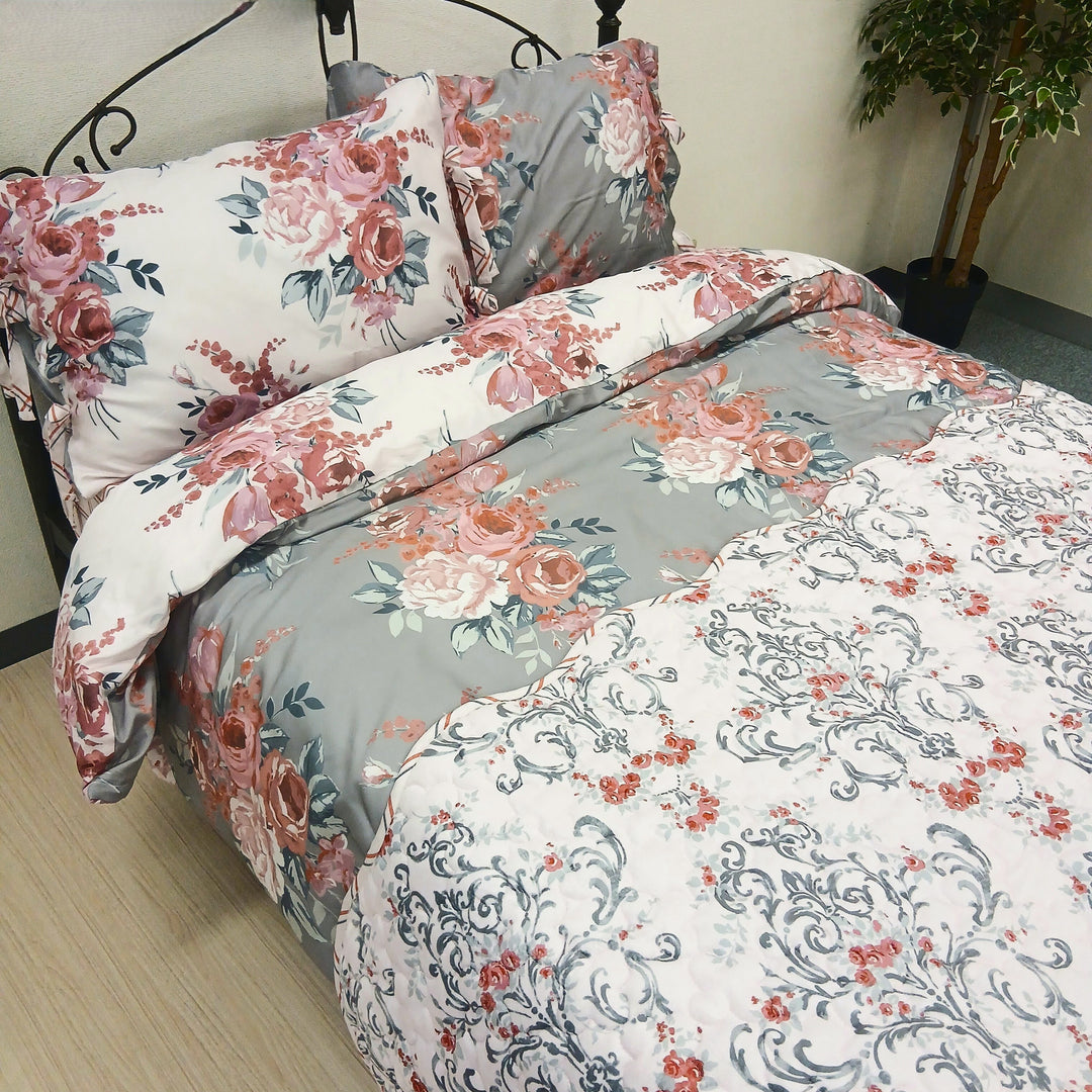 【LAURA ASHLEY】チスウィック　キルトマルチカバー　S　130cm X 190cm（メーカー希望小売価格￥25,080税込）