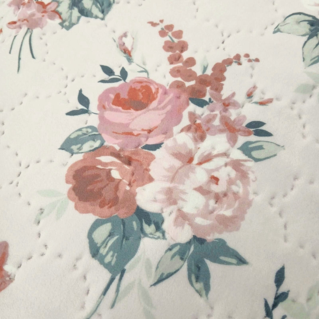【LAURA ASHLEY】チスウィック　ブランケット　140cm X 200cm（メーカー希望小売価格￥14,190税込）