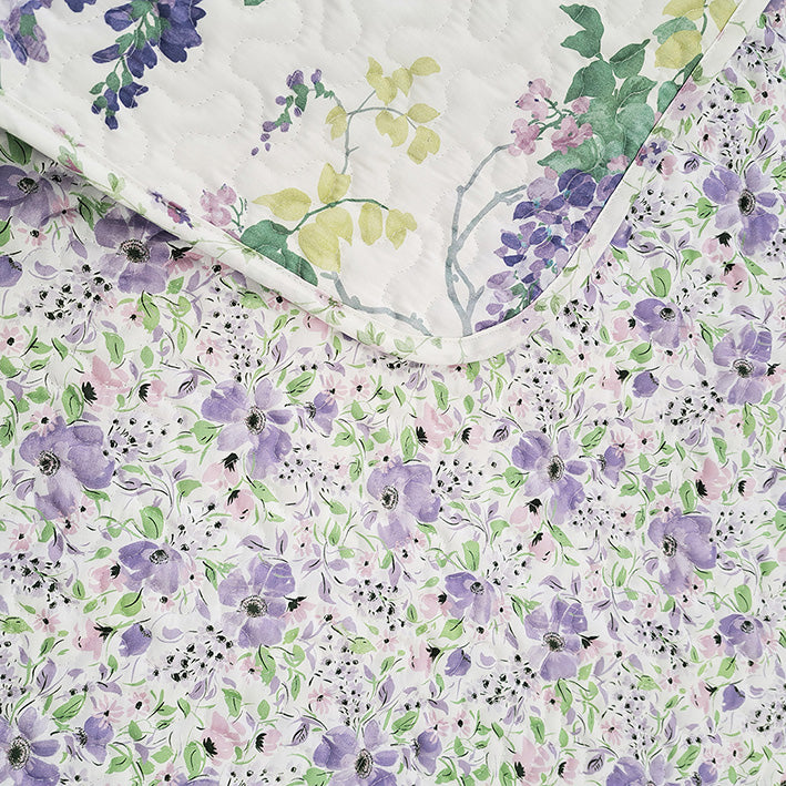 【LAURA　ASHLEY】ウィステリア　キルトマルチカバー　S　130cm X 190cm（メーカー希望小売価格￥25,850税込）